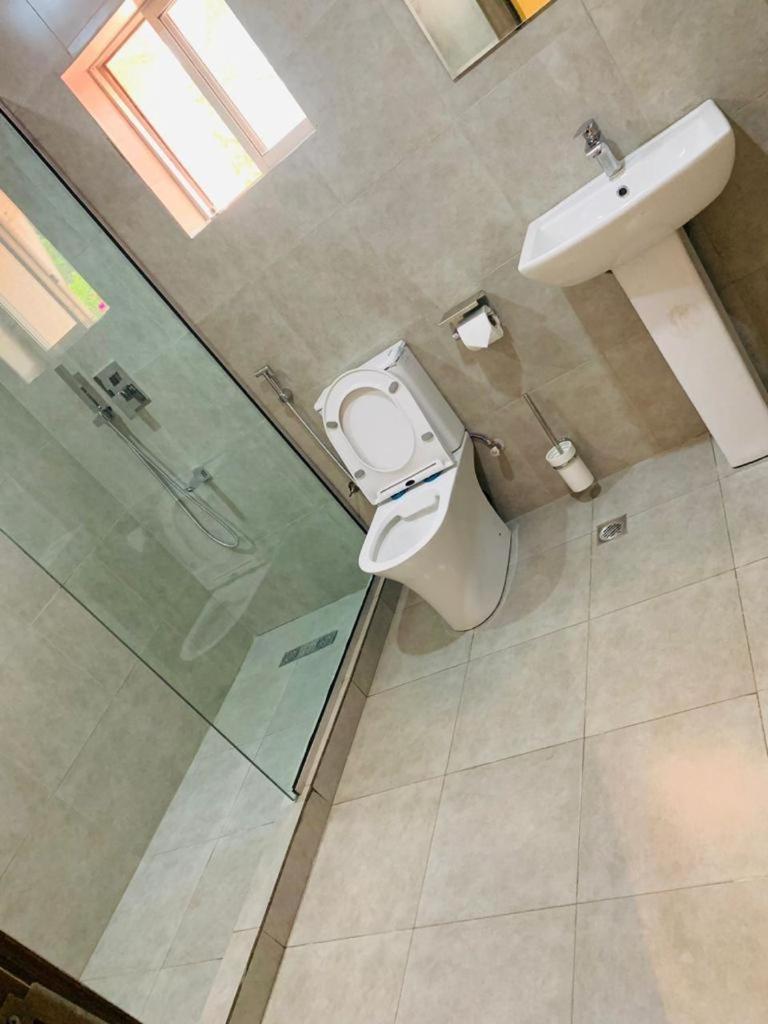 Swiss Pearl Continental Suite Wupa 외부 사진